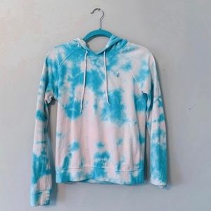 Women’s Tie-Dye Sweatshirt